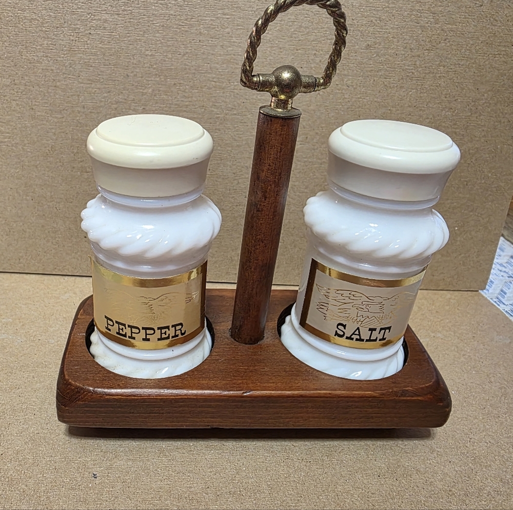Vtg Hazel Atlas Milk Glass Salt Pepper Shakers W Stand #177